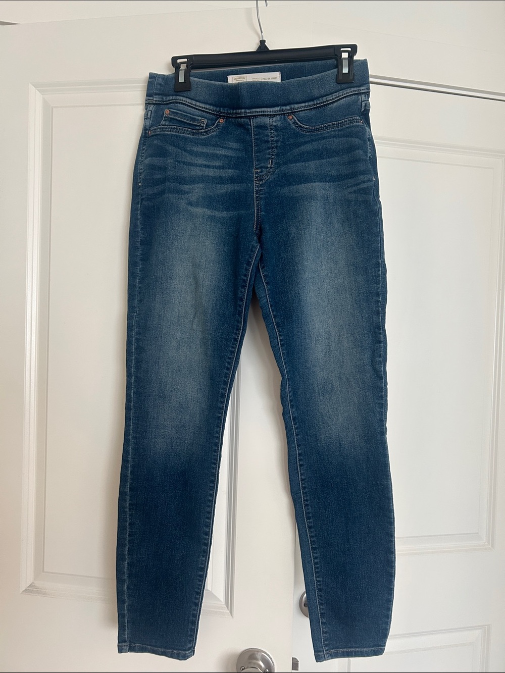 Signature by Levi Strauss Women's Medium Blue Skinny Jeans